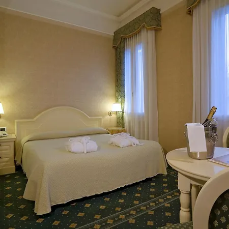 호텔 Terme Roma